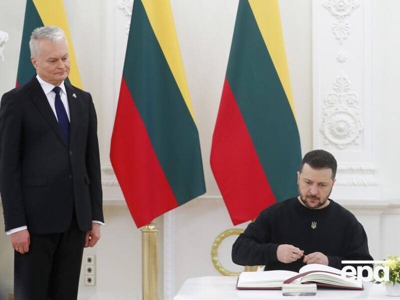 Украина совместно с Литвой будут производить оружие, в частности, средства борьбы с дронами – Зеленский 