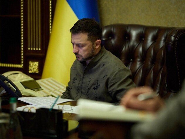 Зеленский изменил устав звания