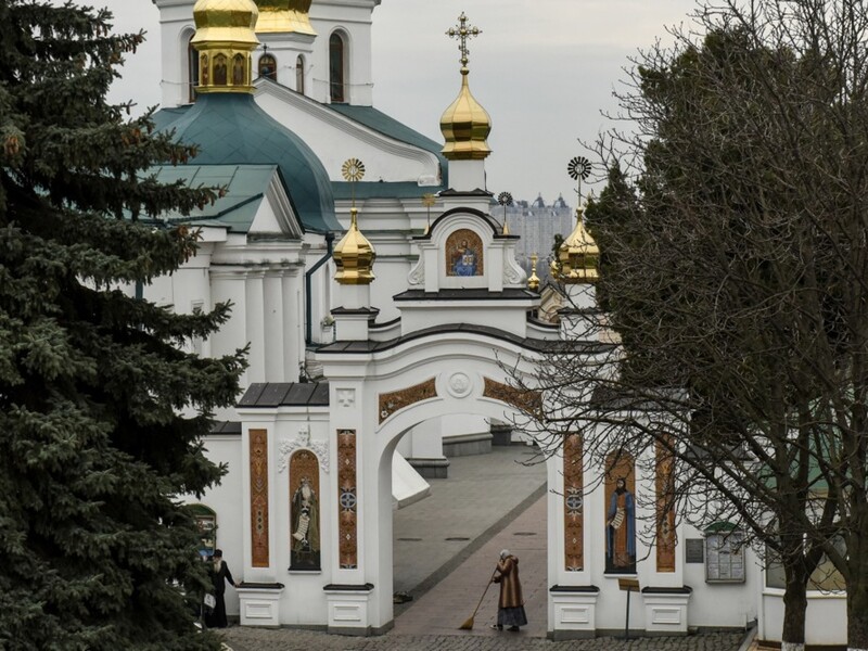 УПЦ МП рассчитывает на победу россиян и возвращение в Киево-Печерскую лавру – директор заповедника