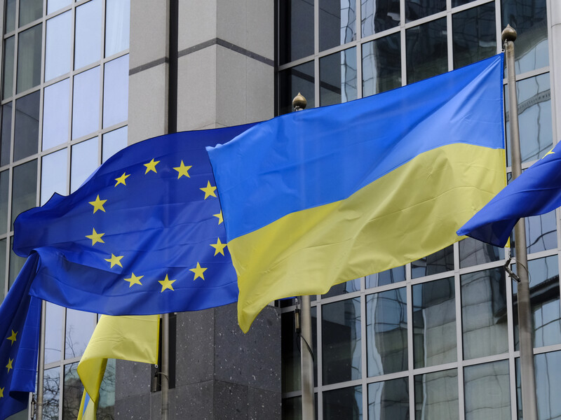 ЄС хоче продовжити тимчасовий захист для українців, а також пропонує перехід до інших правових статусів