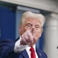 Трамп считает, что Зеленский толкает мир на грань ядерной войны. Путин его то же раздражает – NYT
